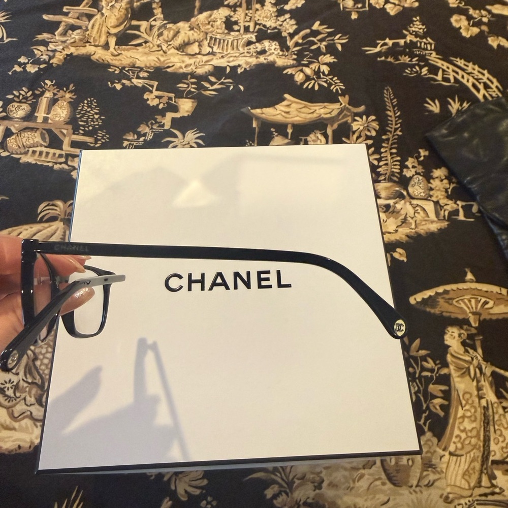 CHANEL optical frames brand new current style - Picture 8 of 13